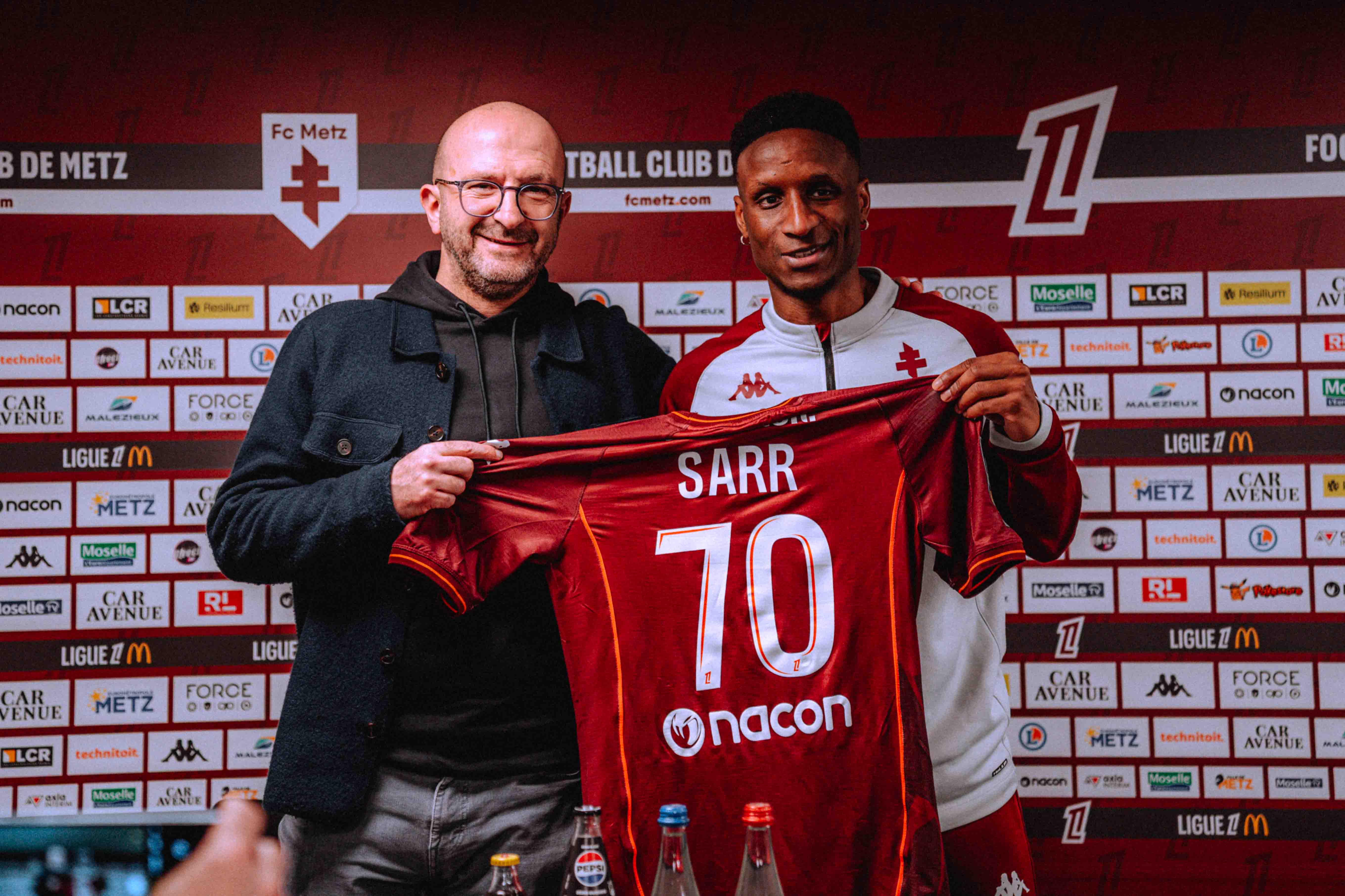 La conférence de présentation de Bouna Sarr