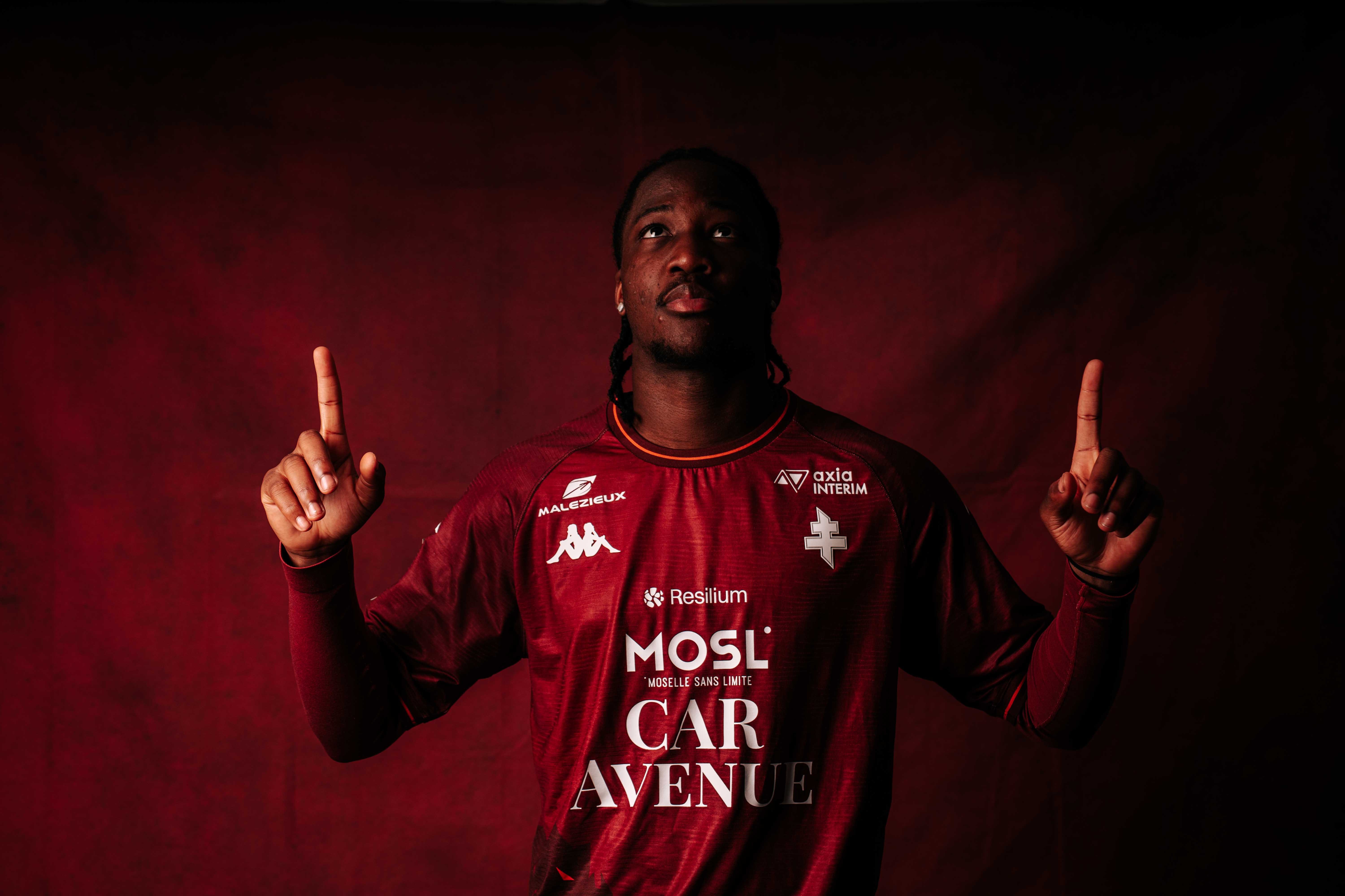 DSC02852-2.jpg DSC02852-2.jpg