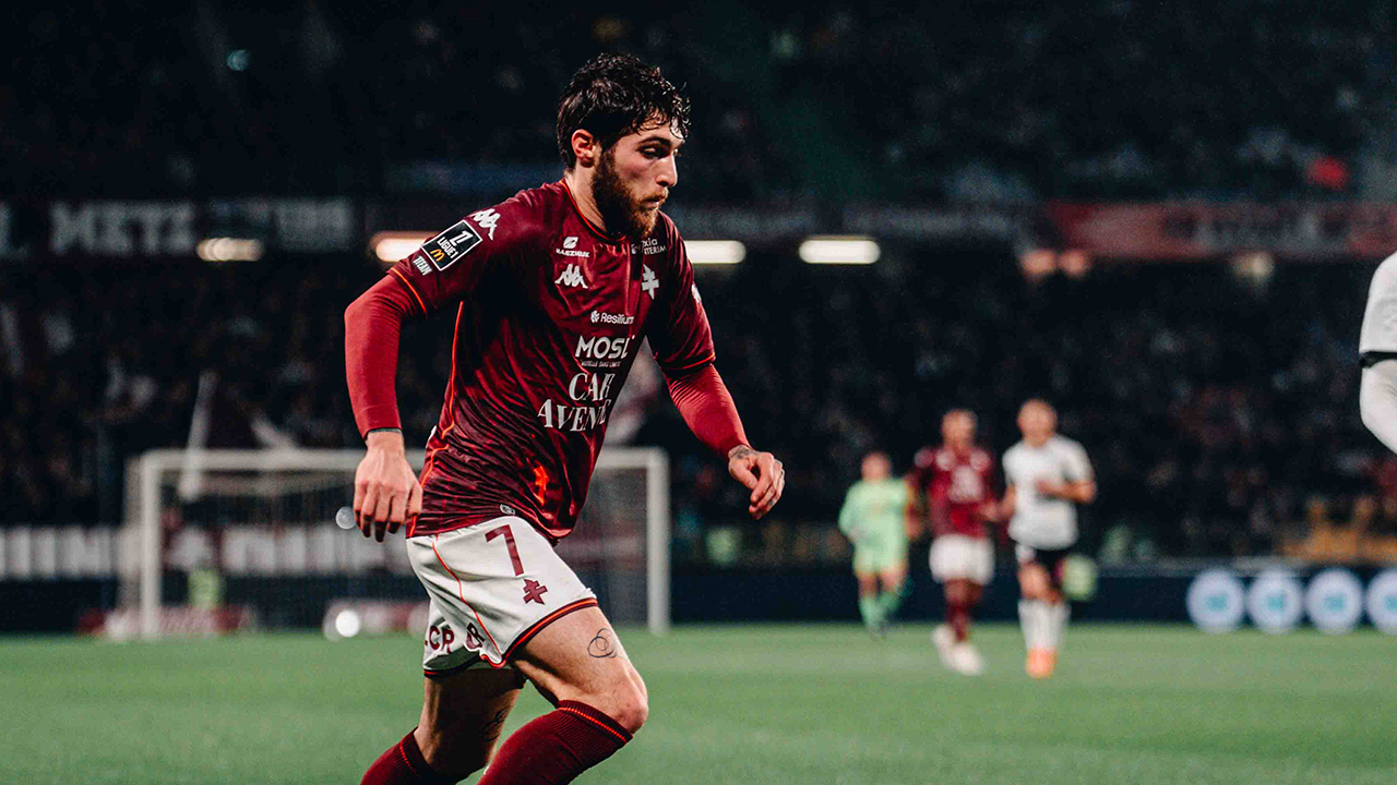 image Giorgi Tsitaishvili Grenat du mois de janvier