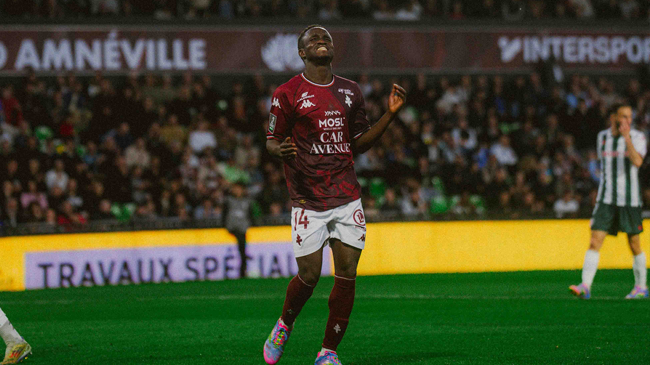 image Cheikh Tidiane Sabaly rejoint Vancouver