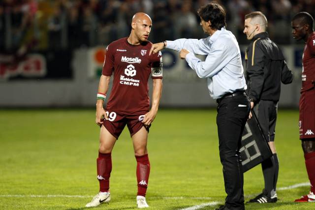 Metz - Nîmes, 37ème journée de Ligue 2  : Ludovic Guerriero et Dominique Bijotat