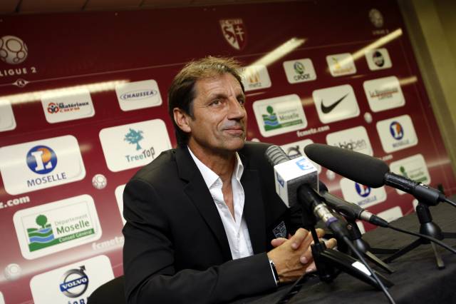 Metz - Laval, 6e journée de Ligue 2  : Dominique Bijotat en interview après le match