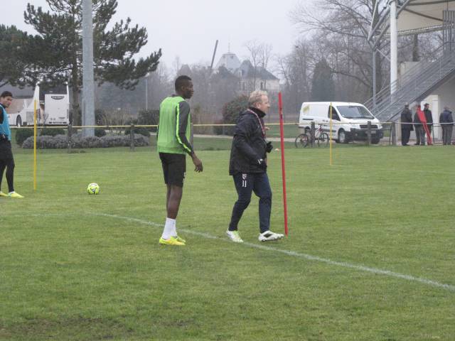 Stage hivernal au Pian-Medoc, première journée  : Kwame Nsor et José Jeunechamps 