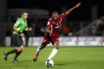 Metz - Laval, 6e journée de Ligue 2  : Mahamane Traore en pleine action de frappe