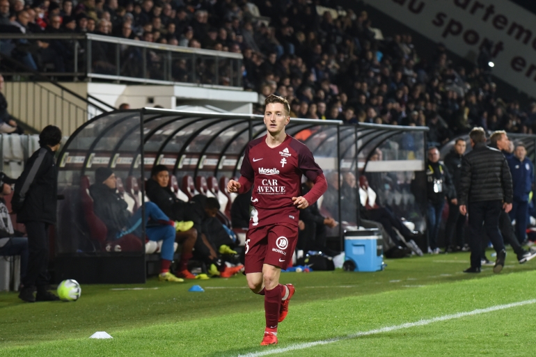 Ivan Balliu Fete Ses 26 Ans Football Club De Metz Infos Fc Metz Entrainements Fc Metz Videos Fc Metz Ivan Balliu Fete Ses 26 Ans Football Club De Metz Infos Fc Metz Entrainements Fc Metz Videos Fc Metz